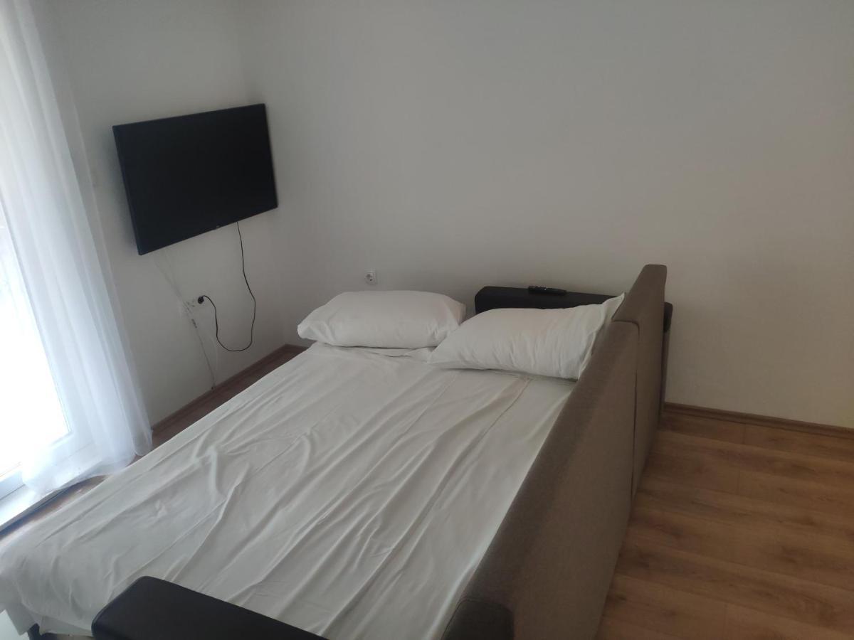 Apartment Tome 비오그라드나모루 외부 사진