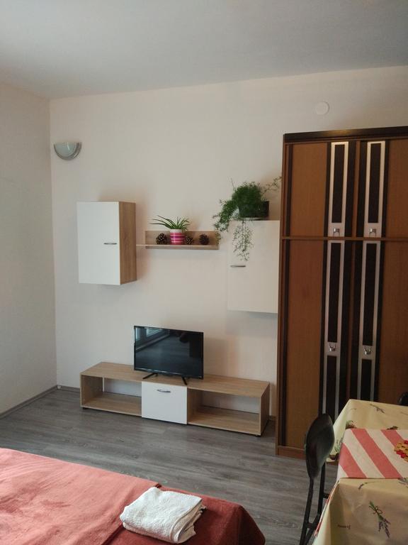 Apartment Tome 비오그라드나모루 외부 사진